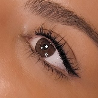Lidstrich Permanent Make Up Bilder - LAJOLI Hamburg -  beautiful eyeliner